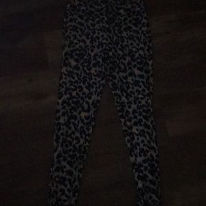 Cheata print leggings